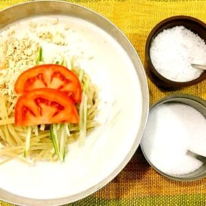 No(36)콩국수 Kongguksu [br] Cold Soybean Soup Noodles
