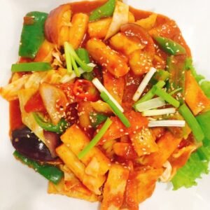No(27)떡볶이 tteokbokki [br](Tteokbokki) Spicy Korean rice cakes with fish cakes