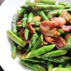 Riced Ham With Asparagus[br]ကညွှတ်+ဝက်ပေါင်ခြောက်